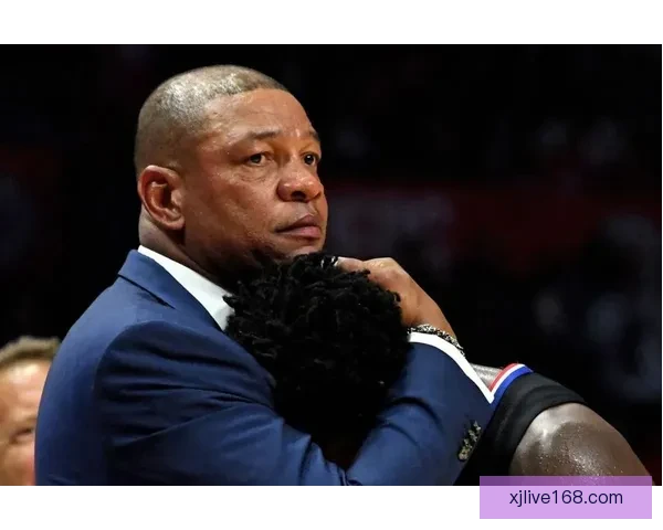 里弗斯建议快船首选退役麦卡杜与小乔丹球衣未提保罗小卡